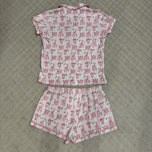Roller Rabbit Pink Sloth Shorts Set - Picture 2 of 6